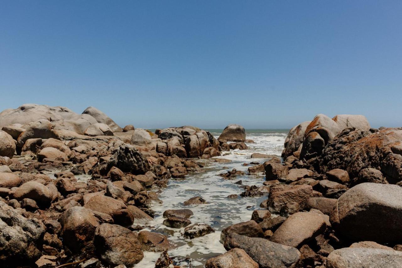 Into The Mystic Apartment Paternoster Luaran gambar